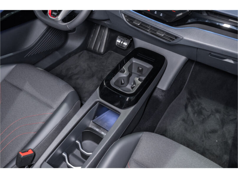 Volkswagen ID.5 GTX 77 kWh 221kW - 300PK - 21
