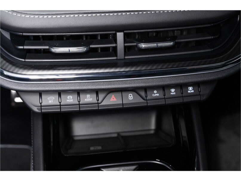 Škoda ENYAQ 80 80 77kWh Sportline - 18