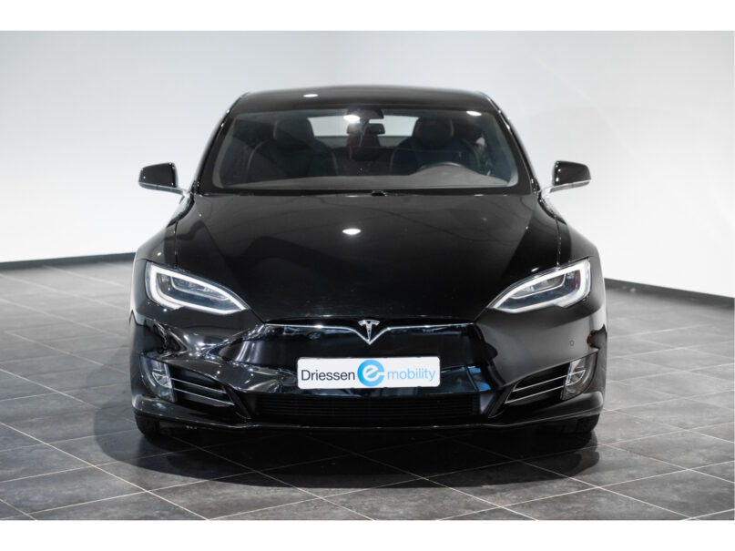 Tesla Model S Long Range - 5
