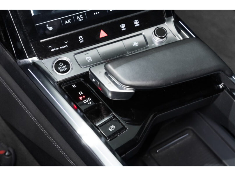 Audi e-tron 50 quattro Business edition Plus 71 kWh - 19