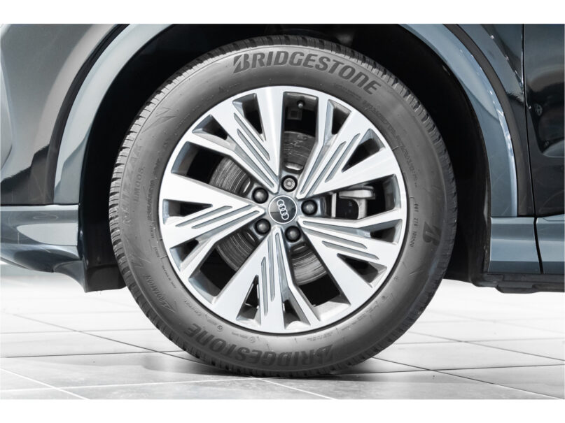 Audi Q4 e-tron 35 Launch edition Advanced 55 kWh - 11