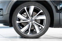 Volvo XC40 Recharge P8 AWD R-Design - 11
