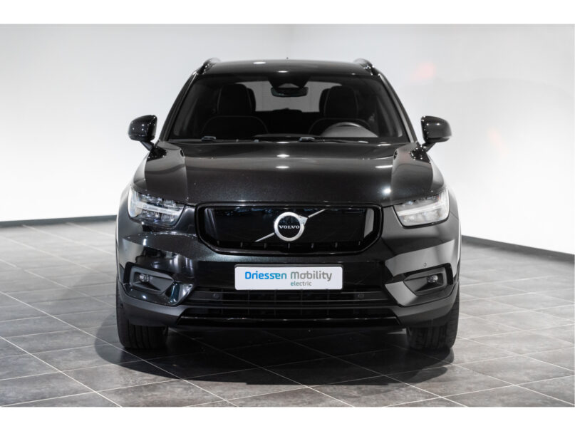 Volvo XC40 Recharge P8 AWD R-Design - 3
