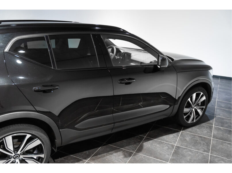 Volvo XC40 Recharge P8 AWD R-Design - 8
