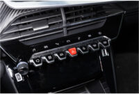 Peugeot e-2008 EV Blue Lease Allure 50 kWh - 17