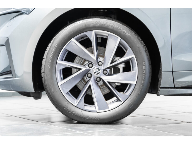 Škoda Enyaq iV 60 Sportline 58 kWh - 11