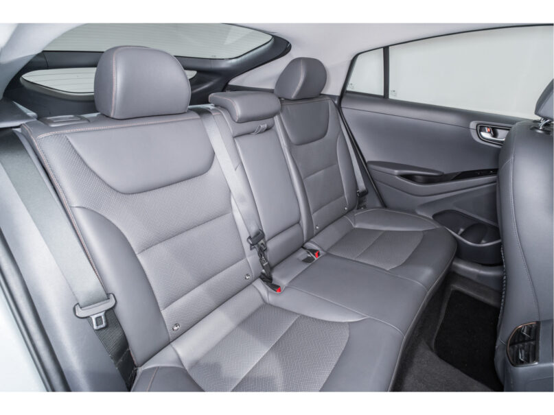Hyundai IONIQ Premium EV - 23